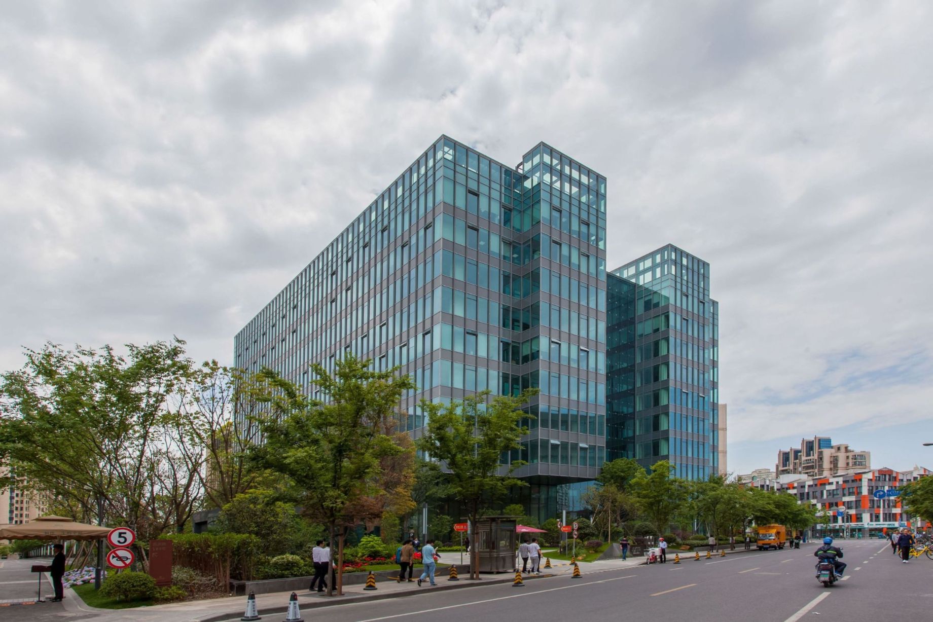 1706275522136140.jpg DM_20240126212216_002.jpg