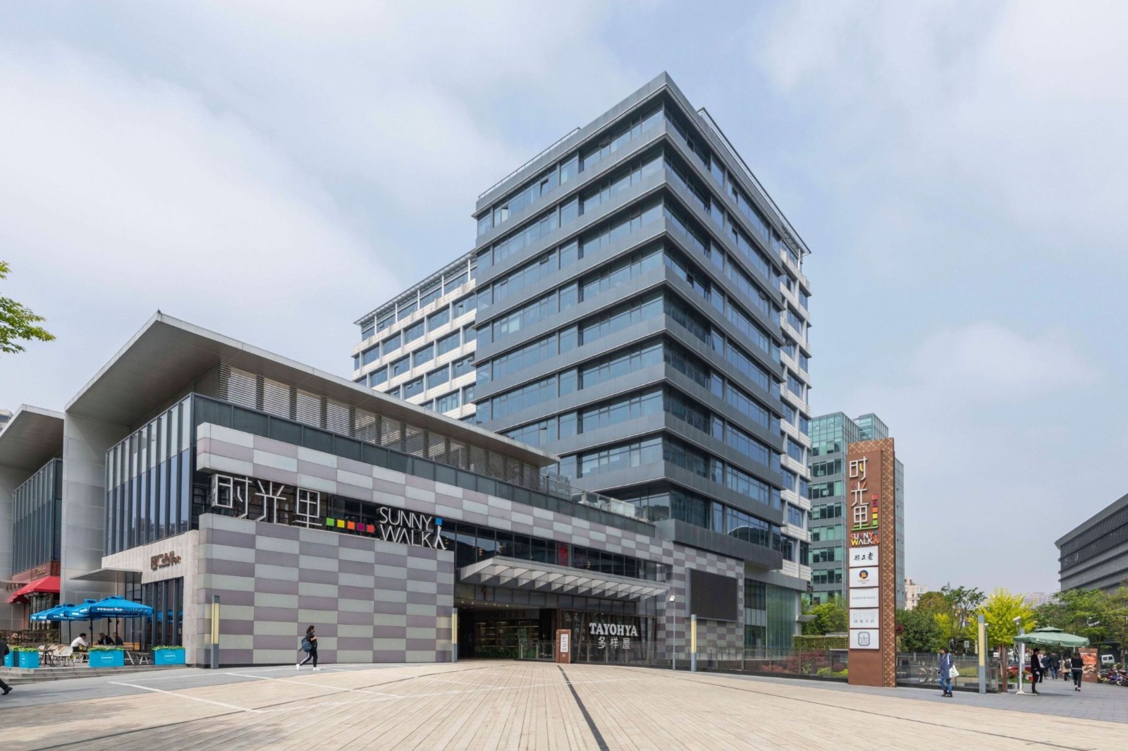 1706278300800955.jpg DM_20240126220547_001.jpg